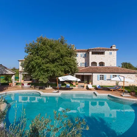 Vila Lou By Interhome Poreč